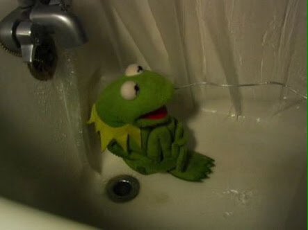 frockhert's tweet photo. when jess has you logged in but doesnt follow you back https://t.co/ZjZqo3zZ52
