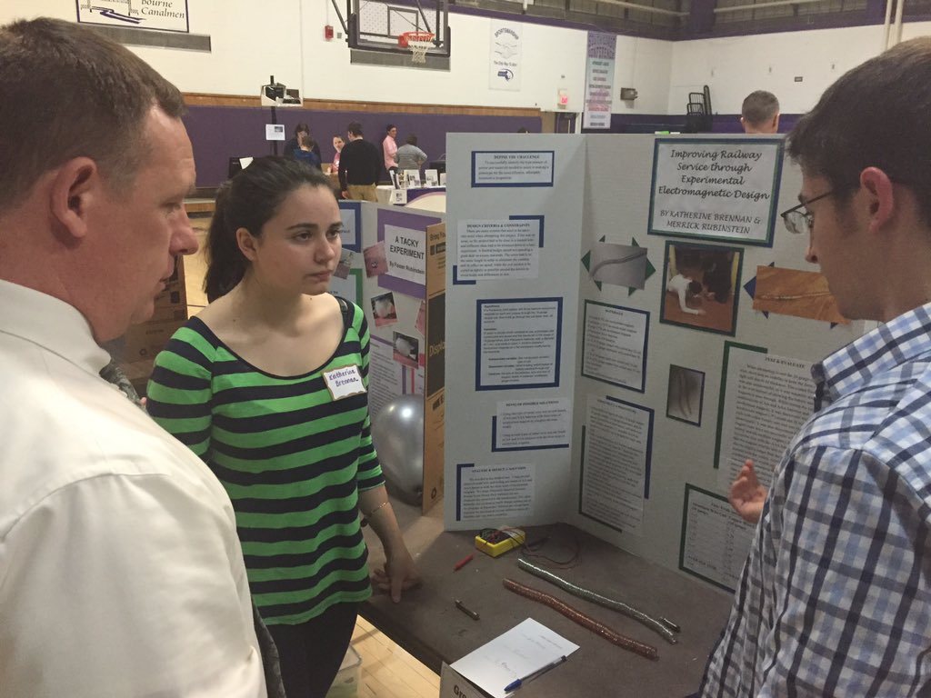 PrincipalCetner's tweet photo. BPS Science Fair today #bournetoexperiment #bourne2💜science https://t.co/pdfJrydtc4
