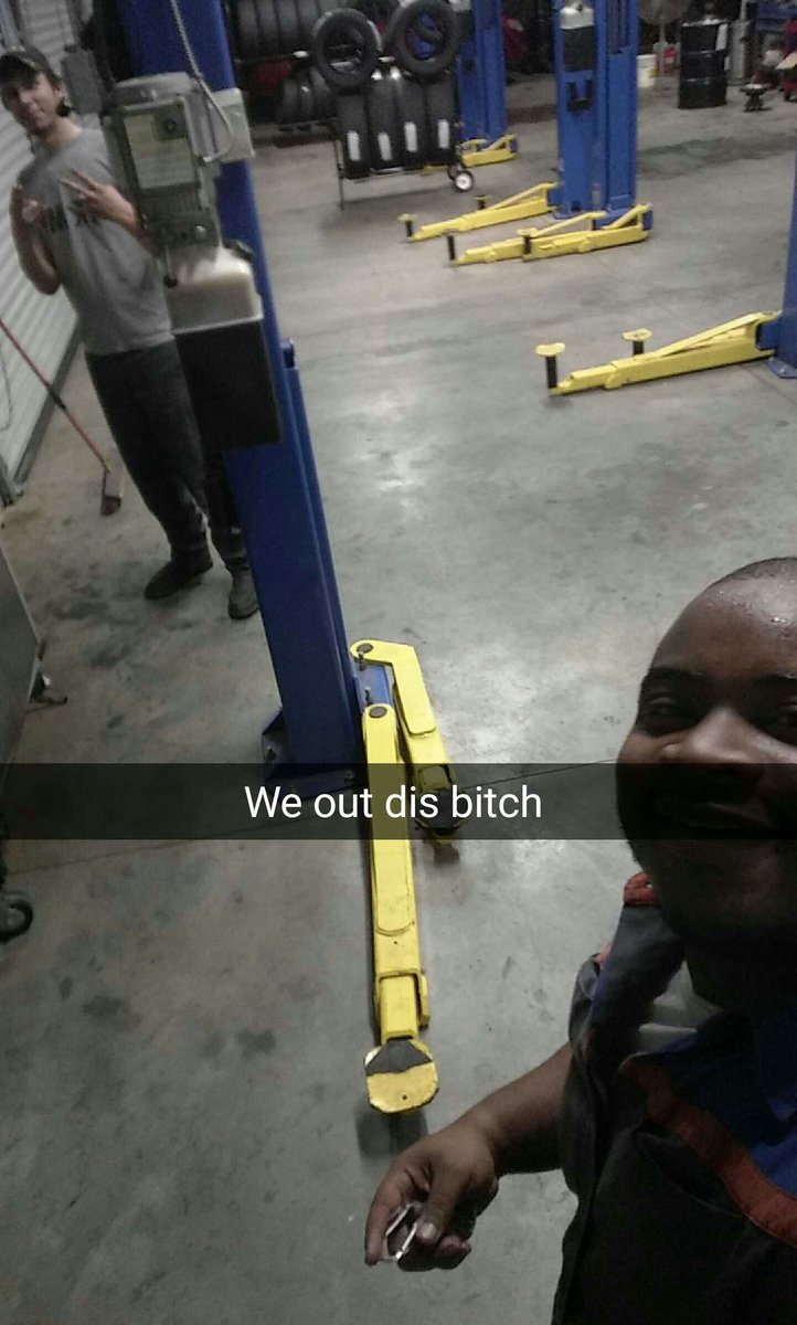 technicalkilla_'s tweet photo. Dis dude crazy as hell but mad cool tho 
#quicklanetechs https://t.co/A1lUNvEvHA