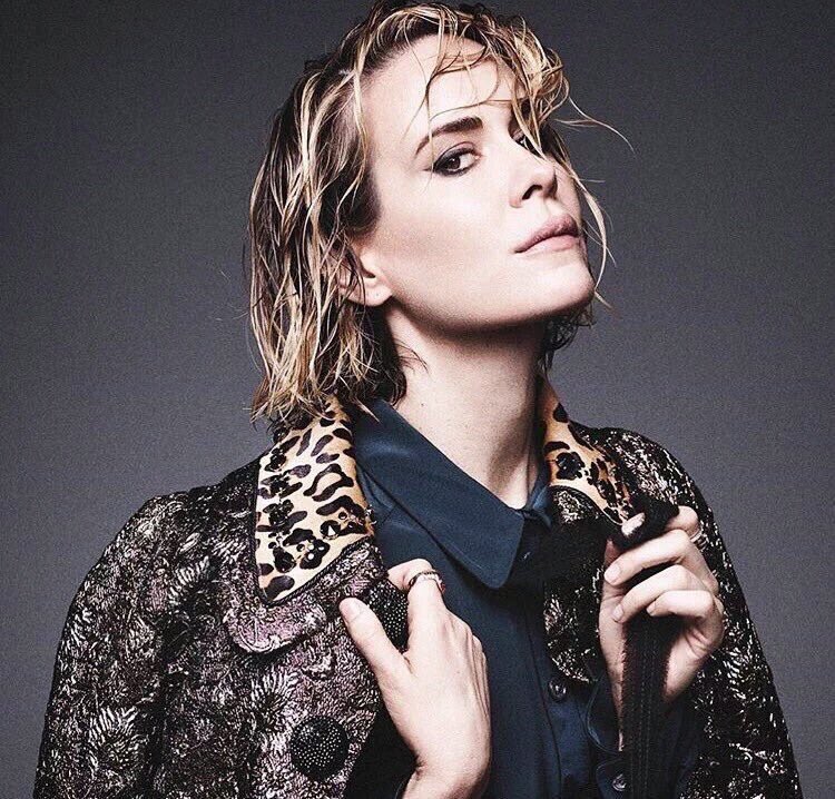 groovymelons's tweet photo. RT for @MsSarahPaulson💜
Like for @realDonaldTrump💩 https://t.co/Rx5i49Fiot
