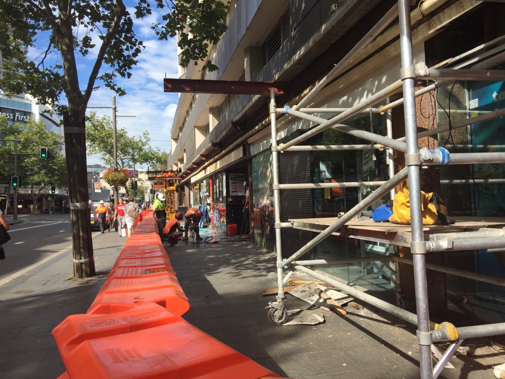 thisisblow's tweet photo. #Gentrification leaves nothing to live for. The end of #TheCrossOfKings has begun. #omnia2016 sucks. https://t.co/8F3abZH29r