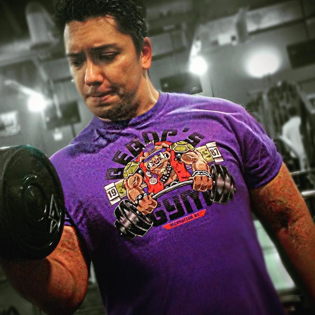 JonHoche's tweet photo. Sometimes you need more than #TurtlePower 🐢 to get through a workout. #WarthogWarrior 🐗. - #RIPTapparel #RIPT #Te… https://t.co/oqP4Y98Dbq