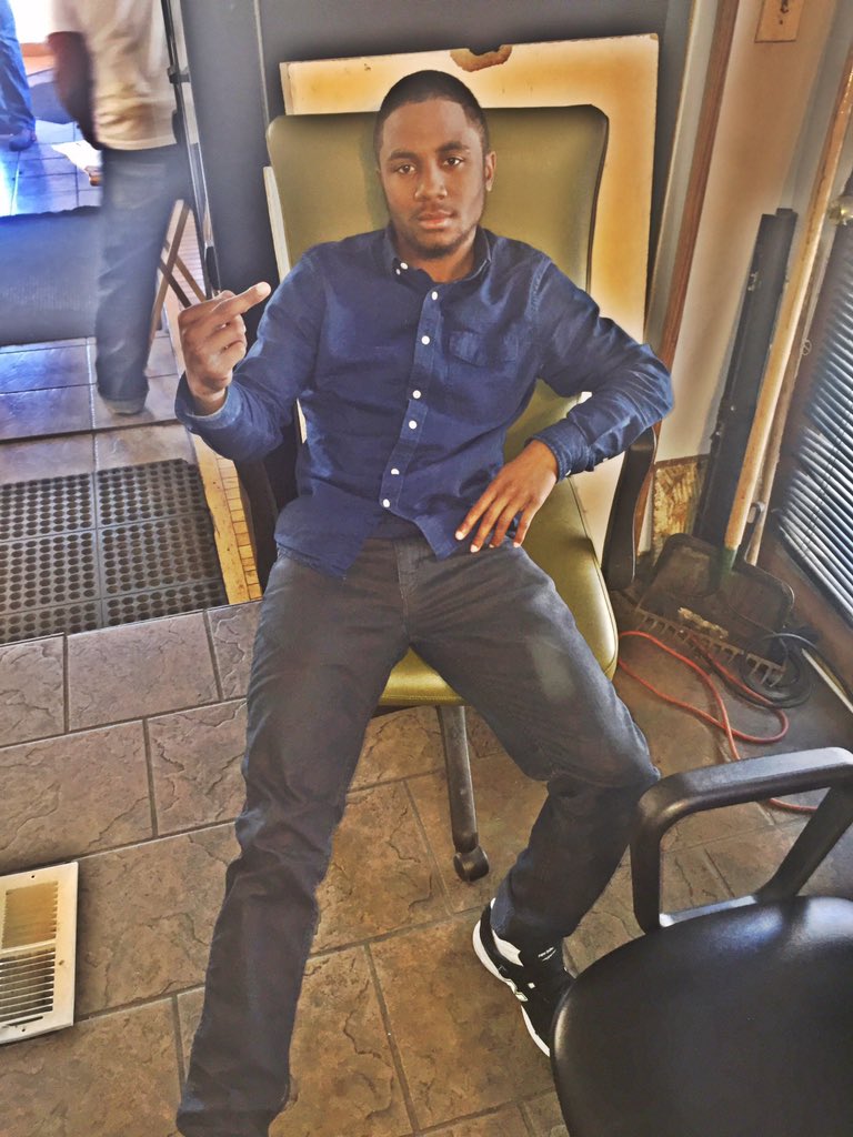 DaRealJimmy_'s tweet image. At The End Of The Day It's Still Fuck Niggas 🖕🏽