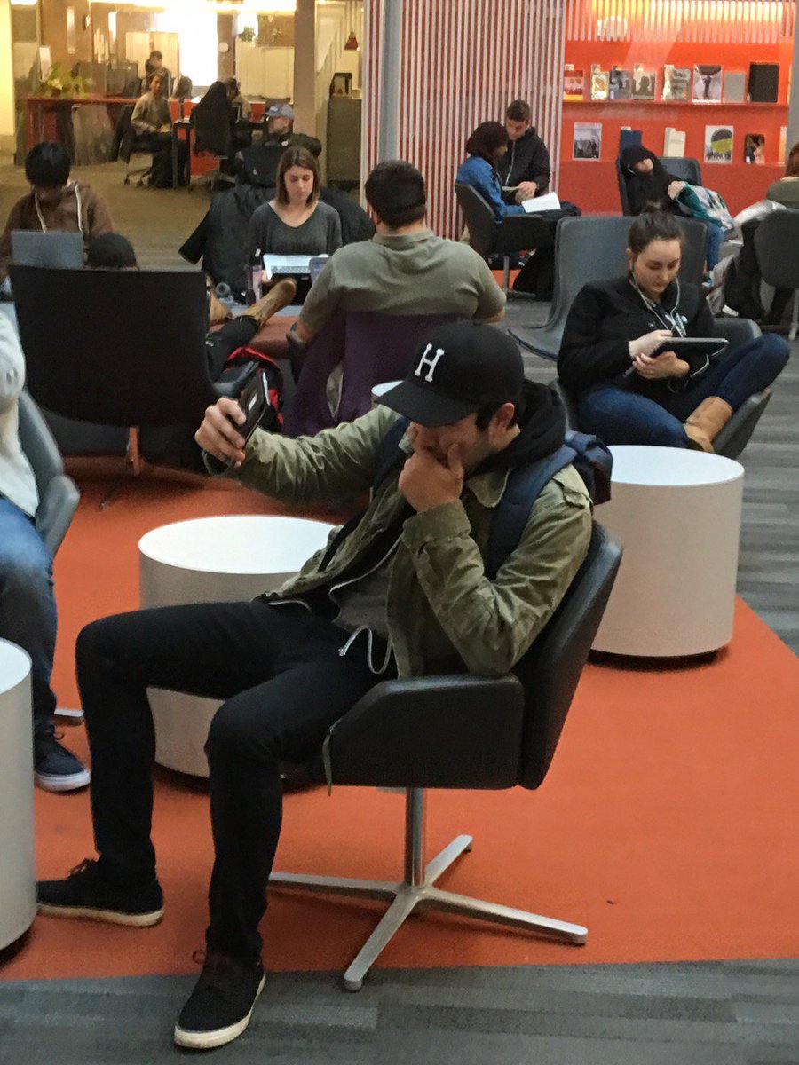 Zane_T_Nelson's tweet photo. @CellFonCultures #scavengerhunt #G10 #s9 https://t.co/o66HBE2d0p