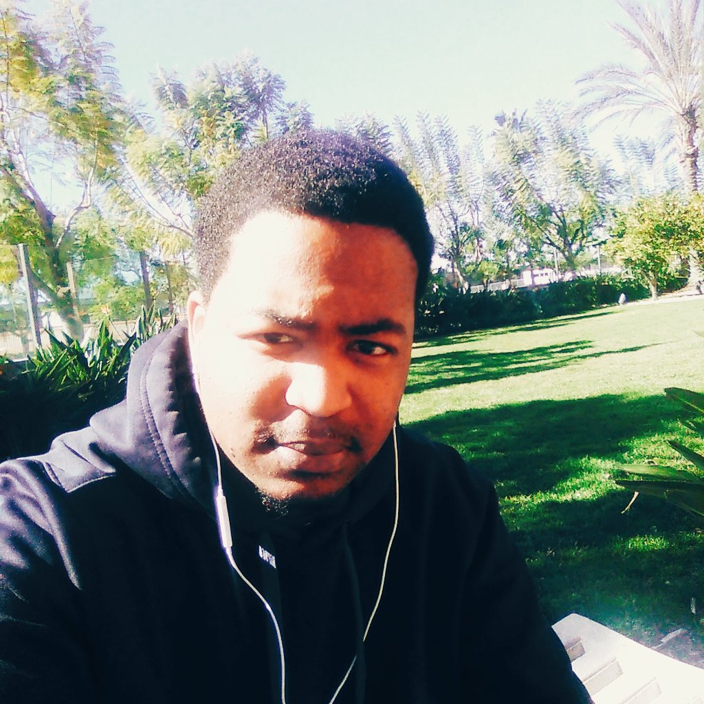 CP_Duffle's tweet image. #big plans to b tha big man !!