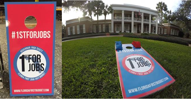 FloridaHorsemen's tweet photo. Hidden in #SeminoleCompact: @FLGovScott's #decoupling sign "#1stForJobs UNLESS you're a #Florida #horseman" #Sayfie https://t.co/M10jbVRCpH