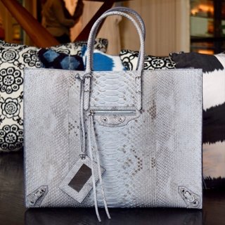 houseacct.com/posts/python-p…