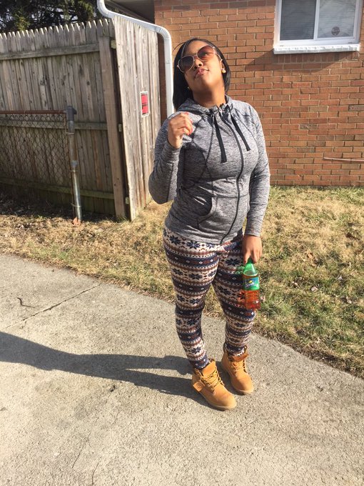 Watch laaaaaay 💦🔥's leaked NSFW photo on TwXstars