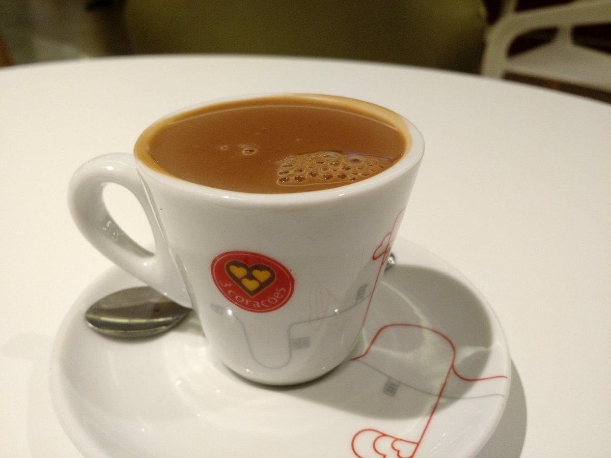 Mamãe eu quero, mamãe eu quero / Mamãe eu querooo Chocolate Quente! 😋😋😍😍😍
