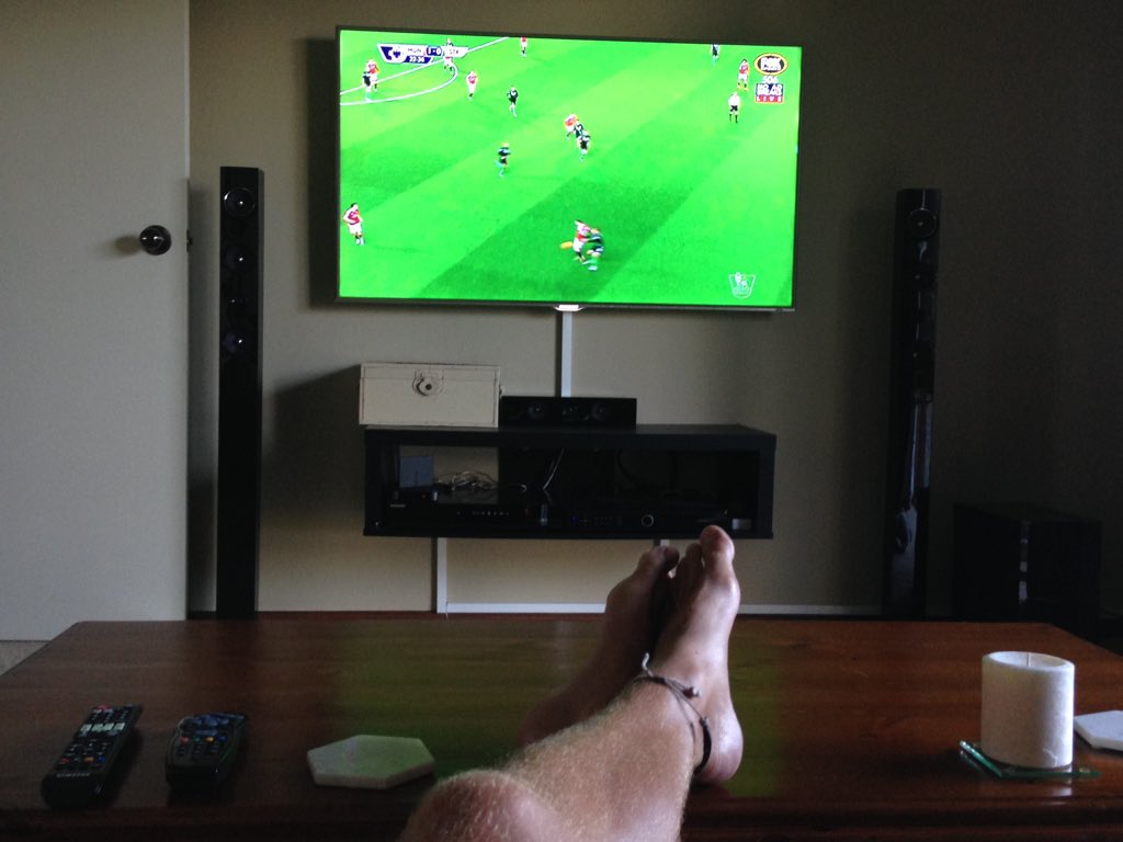 _JamesAllison's tweet photo. 2nd day back in Sydney ... Up at 7am to watch the United game! #MUFC #SCFC #2-0 https://t.co/uas37DJ0kT