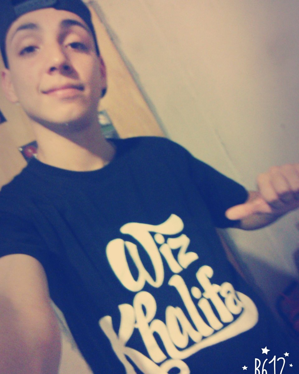 GabiiWiiz's tweet photo. #WizKhalifa #TaylorGangOrDie 27/01/16 https://t.co/r0UWDFAkCU
