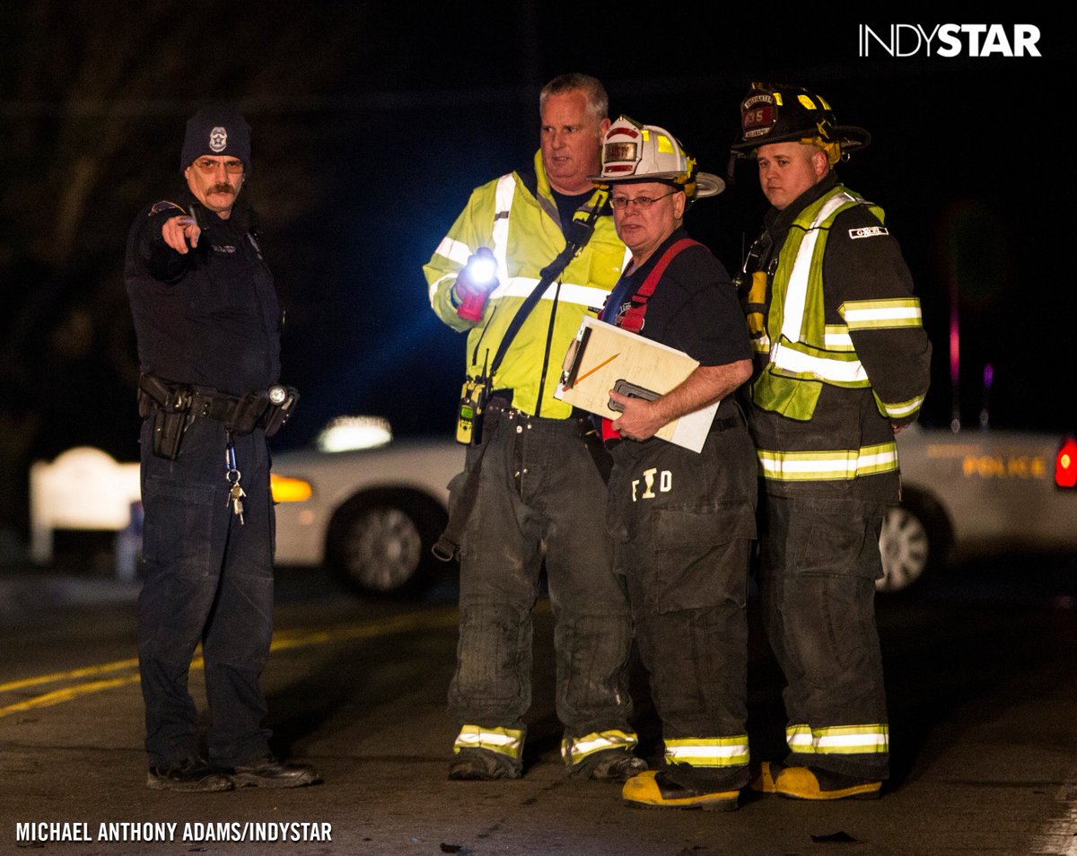 MichaelAdams317's tweet photo. Woman, 22, charged w/ DUI in crash that injured @IFD_NEWS firefighters, medic https://t.co/EDIWVJLS3b via @indystar https://t.co/KJj3isyW9l