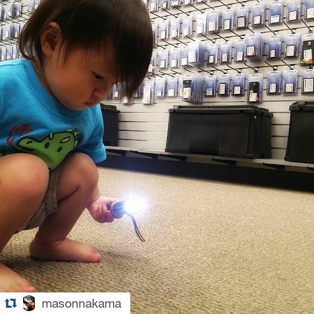HawaiiIRL's tweet photo. RT @BatteryBills: The last of the #batterybillsandyou pictures, and we've really taken a shine to young Maso… https://t.co/xX0M9SCdUQ