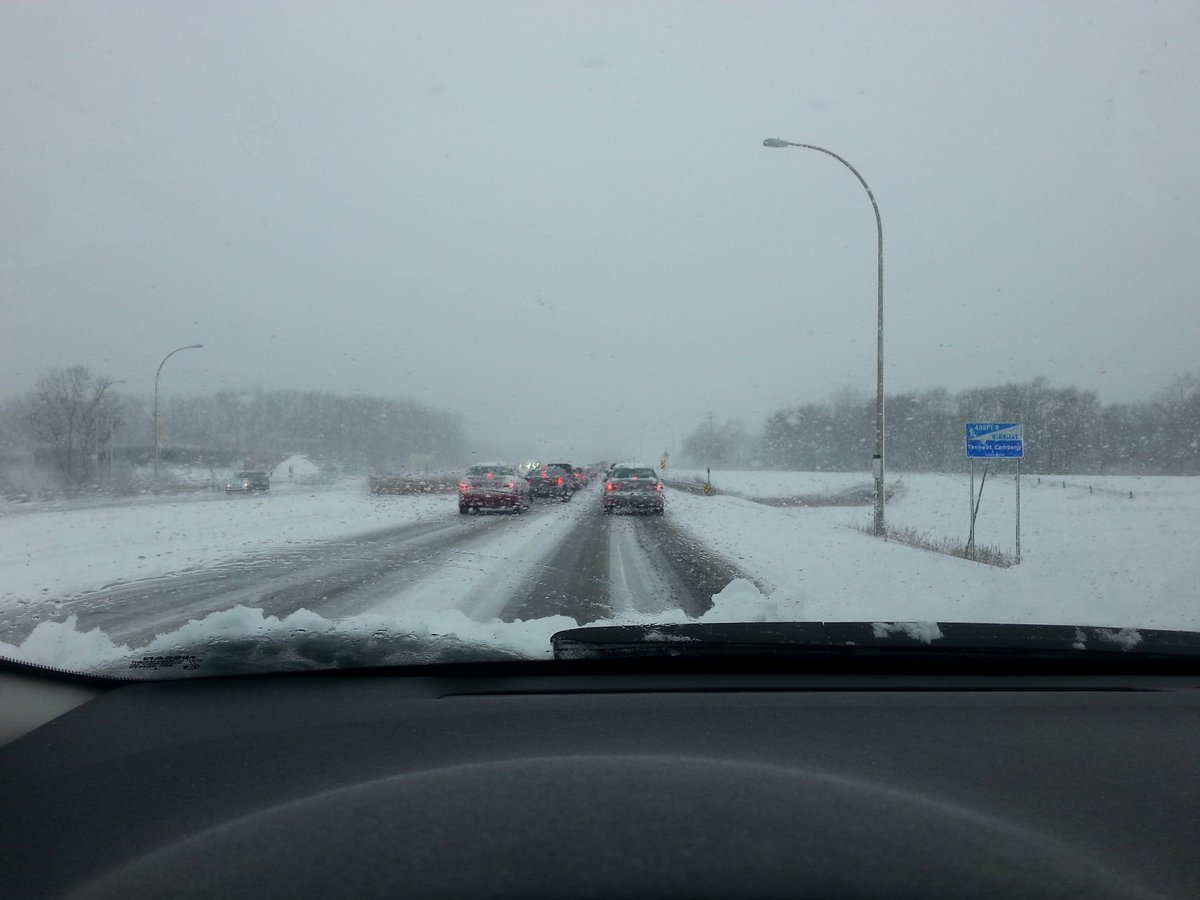 kwhansen223's tweet photo. I like living here cuz of all those lakes #speedlimit55 #going1 https://t.co/gStEi5fDOp