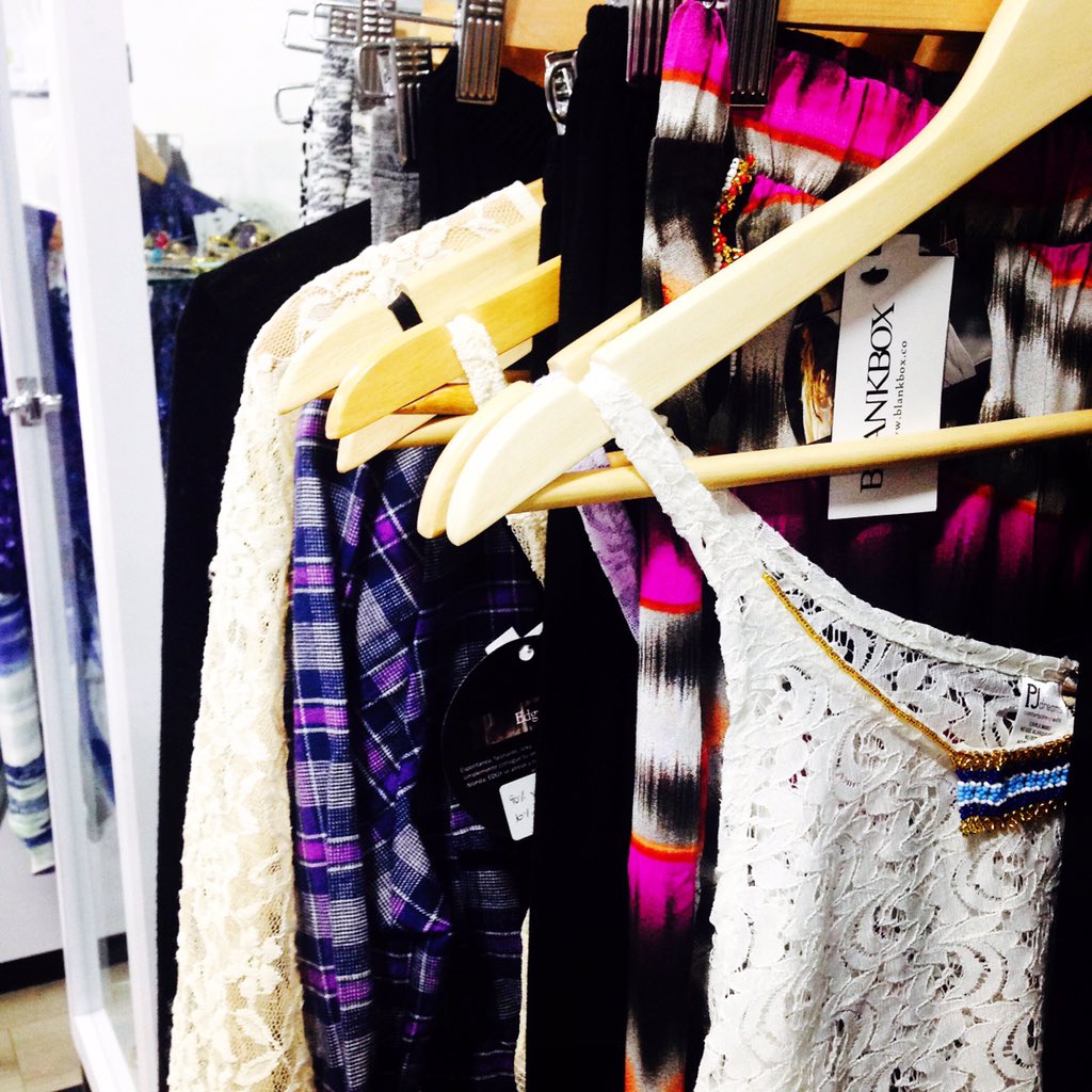 blankboxcol's tweet photo. 💗Boutique llena de color💗 un lugar donde puedes encontrar las prendas que más te gustan con el -4️⃣0️⃣ % https://t.co/qTCoGn64Qo