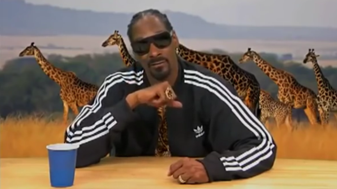 CBCNews's tweet photo. 50,000 people have signed a petition asking for Snoop Dogg to narrate Planet Earth https://t.co/9HxcHYME0i https://t.co/QxCZ4fZ54u