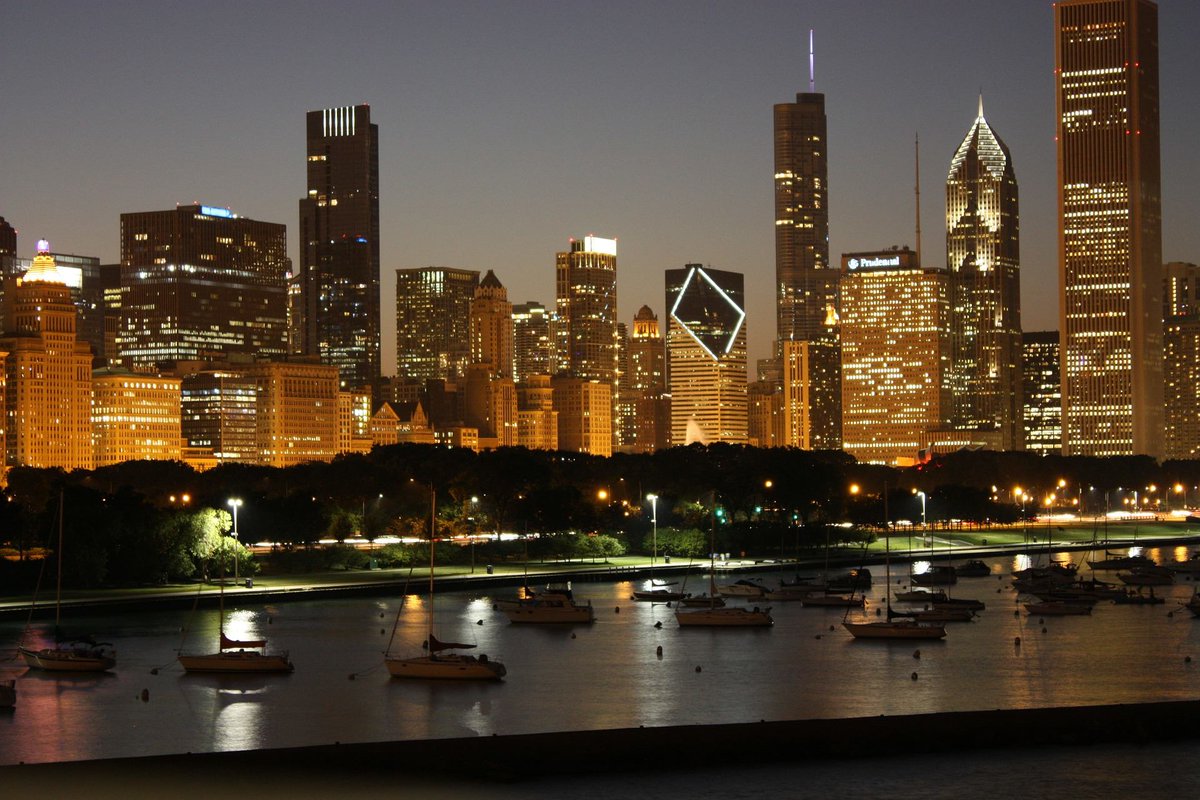 FlyGTF's tweet photo. NEW FLIGHT ALERT! Announcing direct weekend flights to CHICAGO this summer! https://t.co/BOmNGUYsTO #FlyGTF https://t.co/zm1T2pgpqy