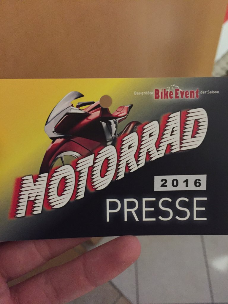 TomTourYT's tweet photo. Ticket bekommen :) Videos werden bald auch kommen 😂 https://t.co/iL7Y5dJTYm