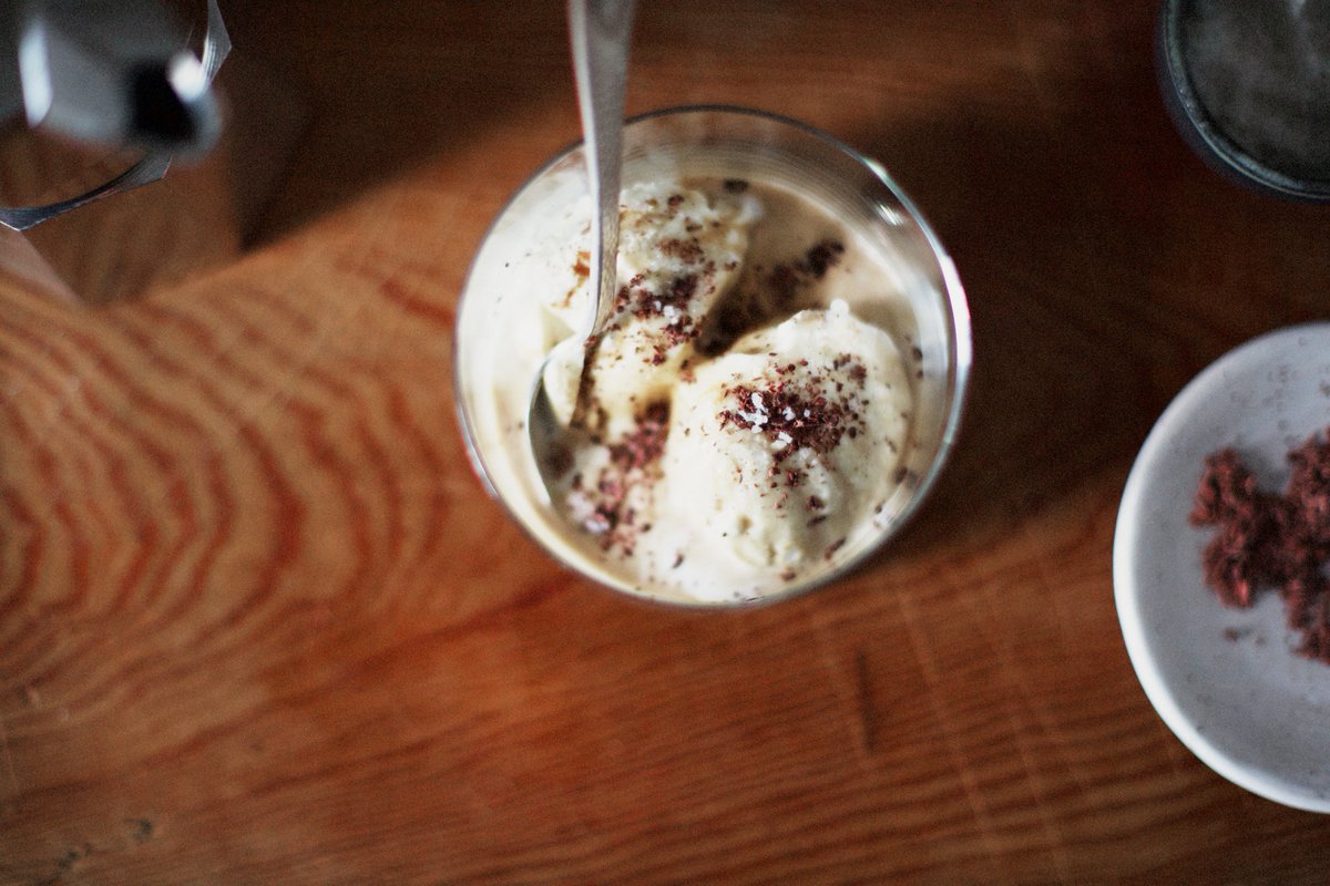 Cold, sweet ice cream meets hot, roasty espresso. #recipe sbux.co/1NOFvLO