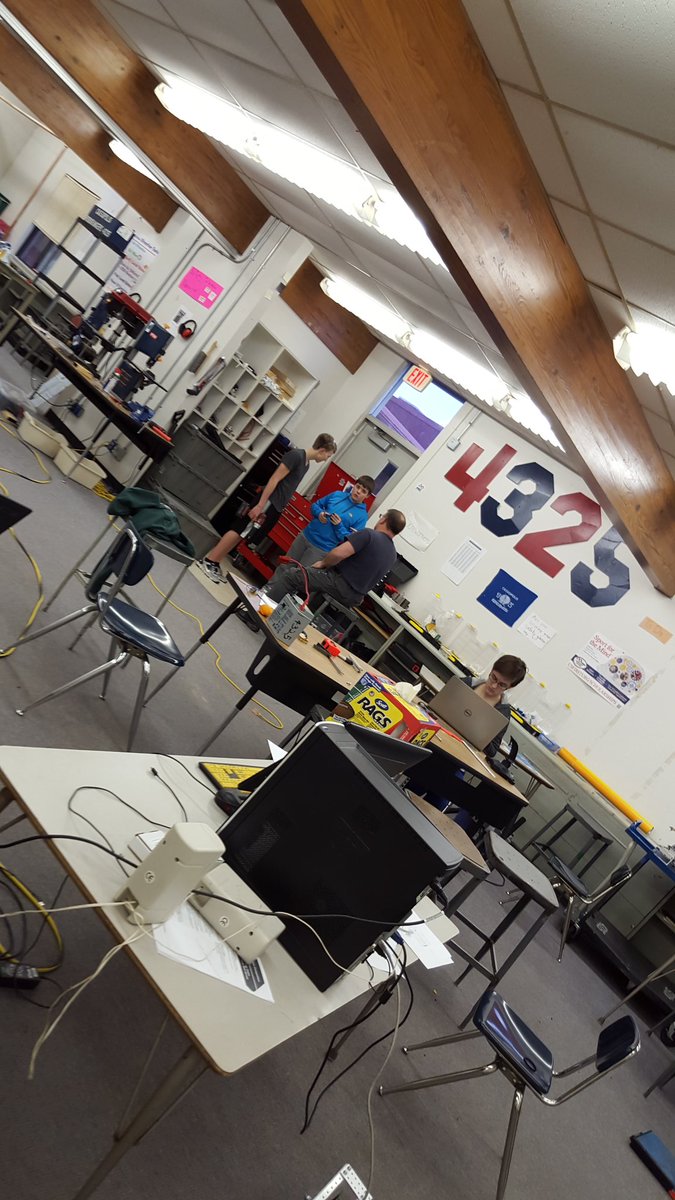 RoboRangers4325's tweet photo. 4th week in, making progress https://t.co/jTF6M891lf