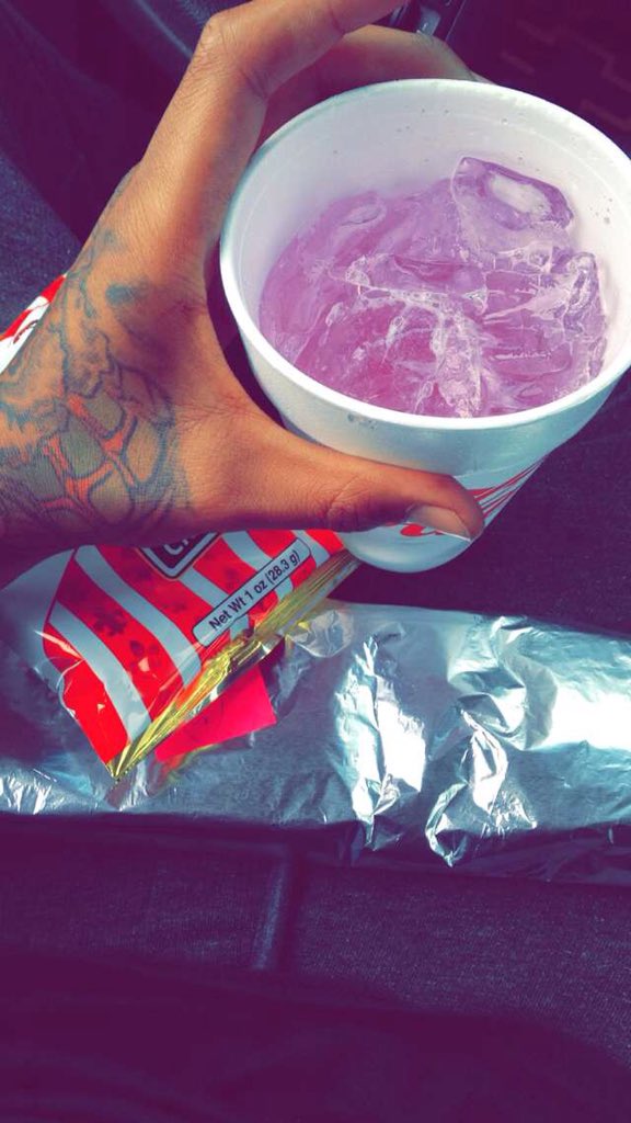 bandowavey's tweet image. U know how that shit go #TRAPWAVE 🏚🌊➕🍇