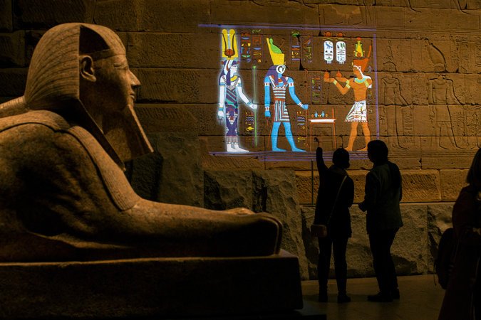 musedapp's tweet photo. Alright! Color brought to Egyptian hieroglyphics at the @metmuseum This is incredible. https://t.co/vyh680RoDq https://t.co/OKJE7oYeDY
