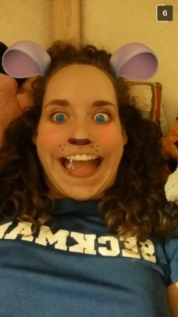 leahmann__'s tweet photo. Happy Birthday Kayla!! I hope you have a wonderful day!🎂🎉🎈 

P.S.I'm sorry...I had to post the picture!😉 https://t.co/xCwQXG1l3S