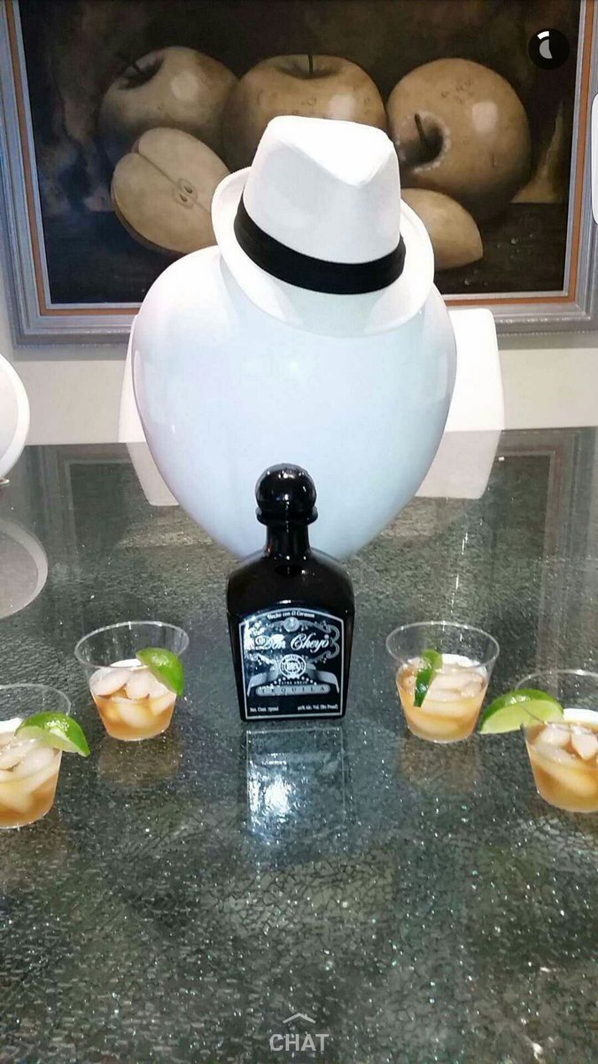 DonCheyoTequila's tweet photo. @DonCheyoTequila #Extra #Añejo #rocks #lime #delightful #TequilaTuesday #drinks #DrinkResponsibly #DonCheyoTequila https://t.co/UYJI7FwWIv