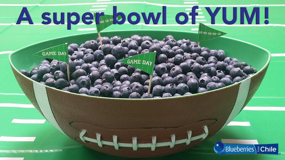 GiantEagleRD's tweet photo. Grab ur #SuperBowl of #Blueberries> https://t.co/GSDQ8KyXnI #BerryFreshMonth #Healthy #TryItTuesday @FruitsfromChile https://t.co/SUKZxZx7Ls