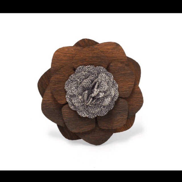 TwoGuysBowTies's tweet image. Rosewood &amp;amp; our most popular light grey fabric make up one of our favs--the Rochester lapel  woodenbowties.com