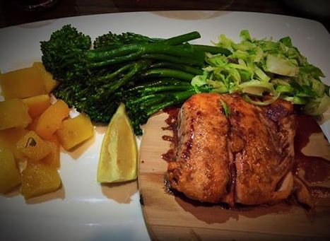 Fresh wild caught salmon! Pleasure to have you Shannon Beatty Bray &amp; thank you for the share! #dinnerisserved