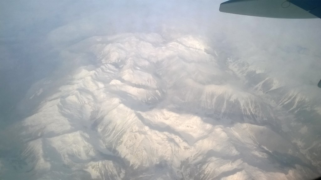Kirkletonn's tweet photo. Missed my connecting flight 😠 at least its pretty here :P https://t.co/WP3DYnWOUD