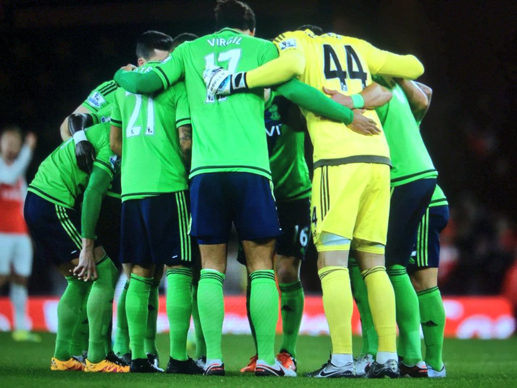 RonaldKoeman's tweet photo. Team spirit, fantastic keeper and a little bit of luck makes a great result! #wemarchon https://t.co/SgMNW1bgHH