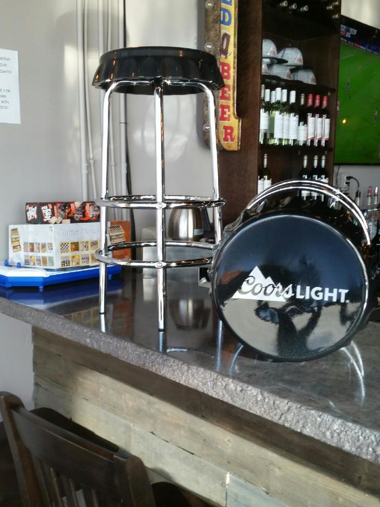 broncospub's tweet photo. Coors Light loaded us up for Sunday's Game! Be here for the game to win Grand prizes!! #pilotbutte #community #pub https://t.co/5nEkWKDQzm