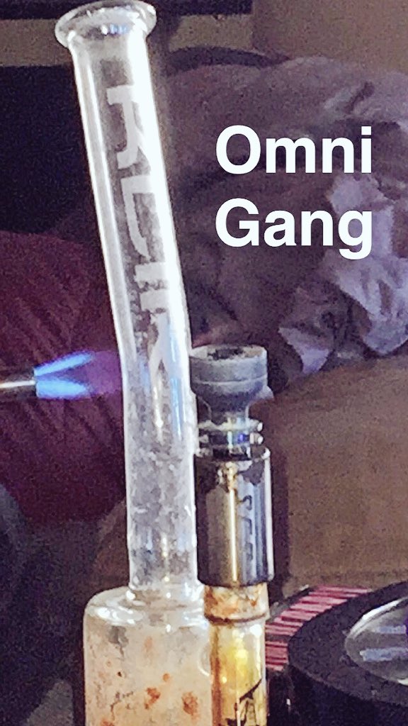 SCdabber420's tweet photo. Klir Inline with that Santa Cruz Shredder Omni🔥🐝💨 #dabs #marijuana #wax #concentrates #prop215 #medicalmarijuana https://t.co/sd7AMiRlHr