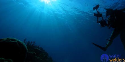 Find out how to become a Sherlock Holmes of the ocean through underwater inspection. bit.ly/underwater-ins…