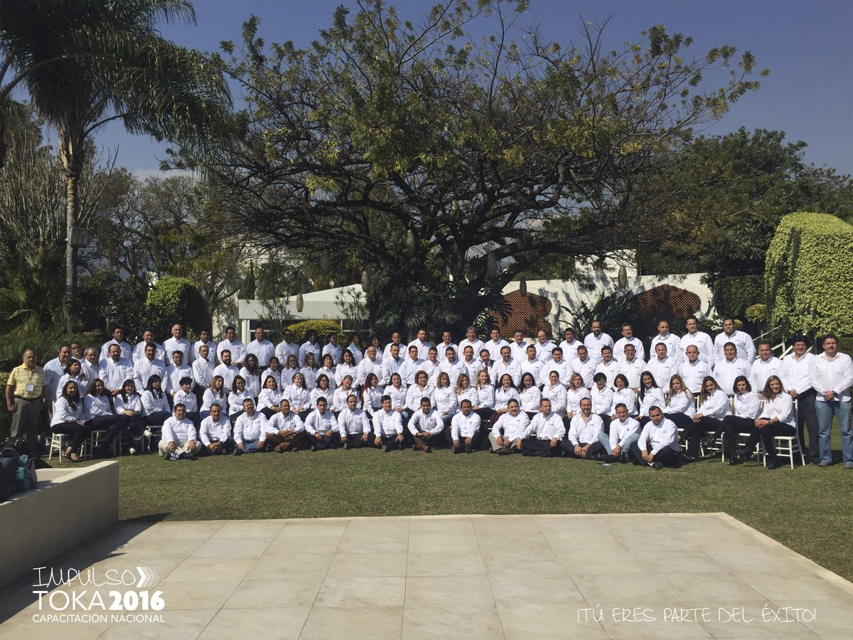 HugoVillanuevaC's tweet photo. Estoy orgulloso de la primera Capacitación Nacional Toka 2016, donde re confirmé el gran equipo de trabajo que somos https://t.co/0jFVp2jvIl
