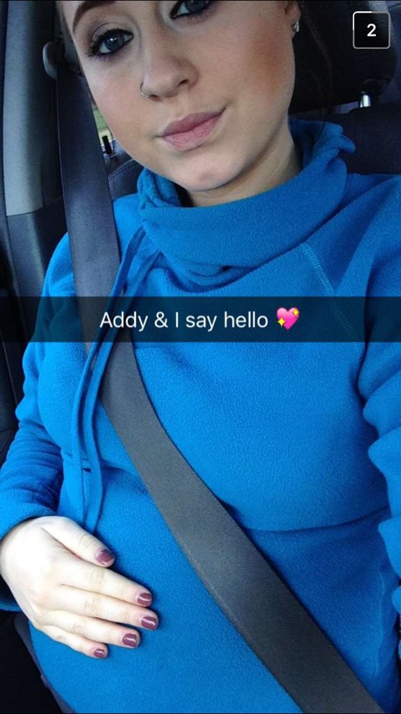 mandy_trujillo7's tweet photo. Seriously my pregnant sister is BEAUTIFUL😍💕 Cannot wait to meet baby Addy😇🍼 @emilytrujillo
#addyson #april2016 https://t.co/vBKVf6HZYg