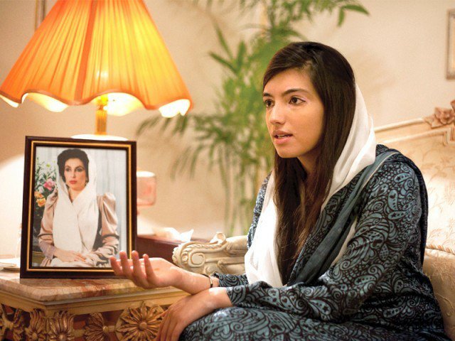 RidaBaloch's tweet photo. Benazirโs Good Luck Charm ๐ by me specially on #HBDAseefaBZ ๐#JuniorBB๐ @AseefaBZ
https://t.co/uazHfZ6RNy https://t.co/27DcBVpnpf