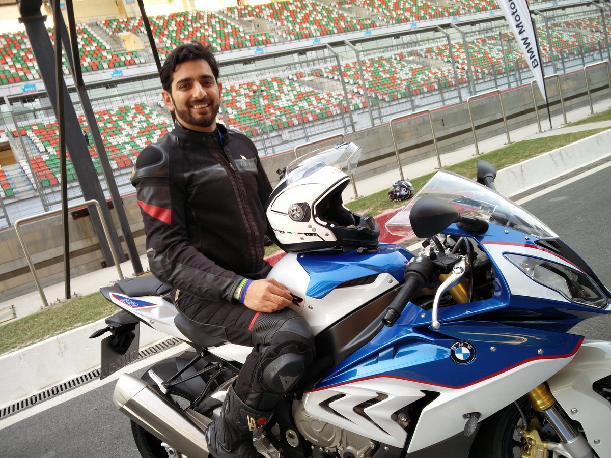 SiddhantKarnick's tweet photo. Lapping it up.. 
@BMWMotorrad, at the budh international circuit, Noida. Doing what I Love doing
Feeling blessed https://t.co/hR5lawyLfX