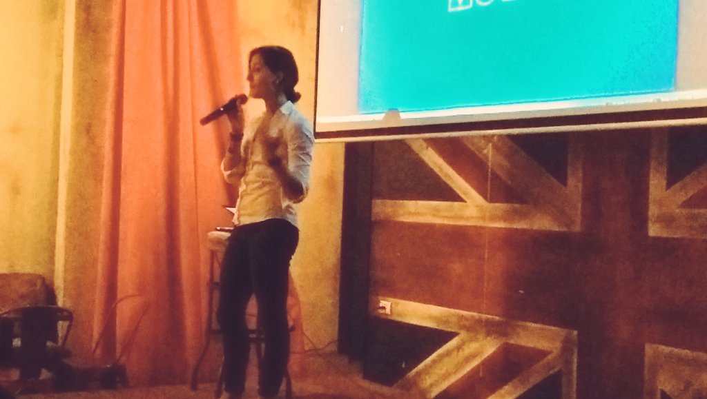 manunegro's tweet photo. Conversar sobre emprender, mandarse, darle viaje, unir comunidades. #chepetech #FirstTuesdaySJ https://t.co/lVJX5t09Po