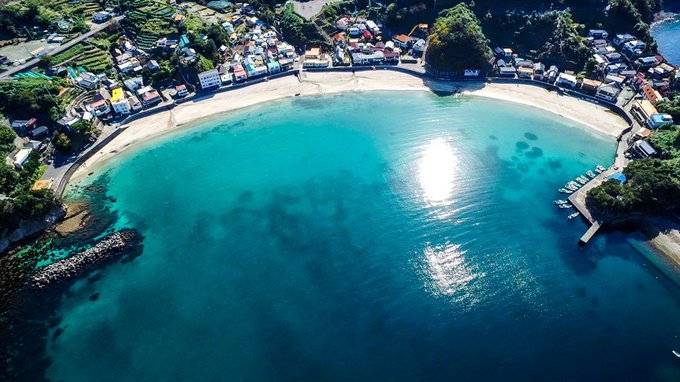 岩地海水浴場 の駐車場や民宿は シュノーケルや子供と海水浴も楽しい Travel Star