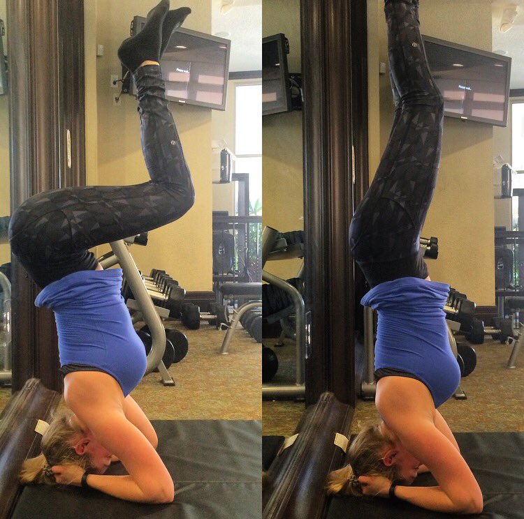 savannahparke's tweet photo. Took a break from weights this morning to attempt my first headstand #nottooshabby #backtolifting https://t.co/iBsMEwPtn4