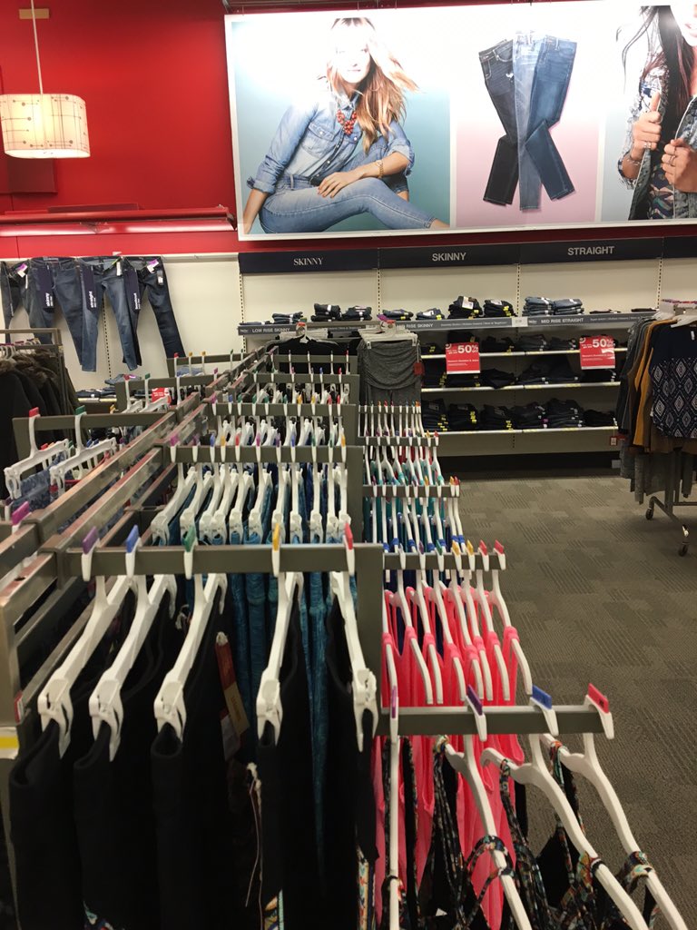 edea102910's tweet photo. Look at this fabulous finger spacing by our amazing TM Ms. Seneca!!#amazing#fingerspace#1104 @31ginja @robisonsteph https://t.co/bjhRjjmoKZ