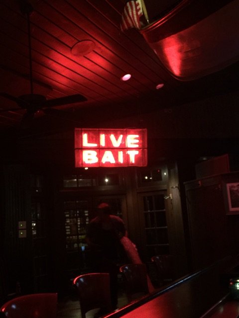 ReneeRelf's tweet photo. All under the #livebait #bayhouse glow!  via @pikmobile https://t.co/ExhZgwSDpe