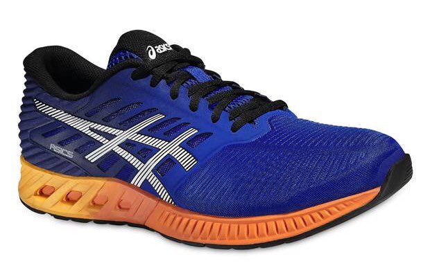 RRSportsChicago's tweet photo. Could this be one of the best of 2016? @ASICSamerica @FuzeX available @RRSports in Chicago for less than $100. #VIP https://t.co/MHOyPLquBl