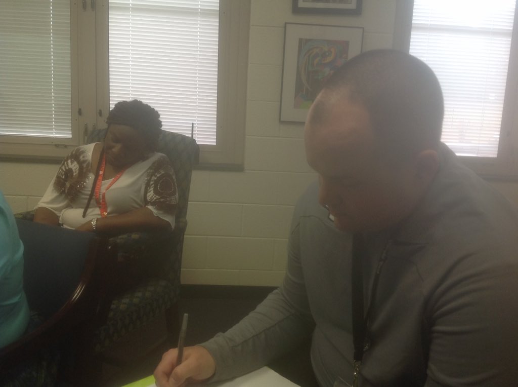 DrBrendaMack's tweet photo. @RVHS team uses literacy thinking strategy. #Anthony Muhummad #transformingschoolculture #chp7 https://t.co/k0tV7LZ7y0