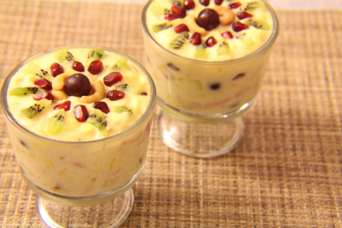 AKitchenDaily's tweet photo. "What? You thought we only made spicy food?" -AKD Chef
https://t.co/wS8FXxiahj
#homemade #deliciousfruitcustard https://t.co/W0fSVaCkSK
