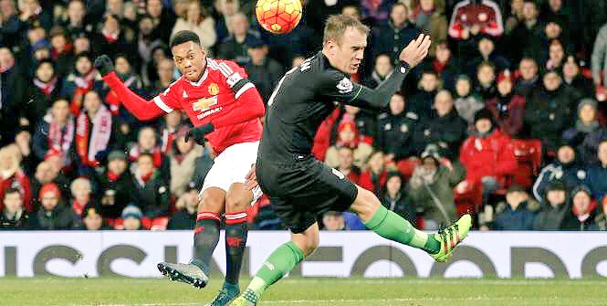 Footballogue's tweet photo. [#Décla💬] LVG : "Arriver de Ligue 1 et réaliser ce qu’il fait à seulement 20 ans, c’est vraiment très fort !" https://t.co/w7gBkeip9J