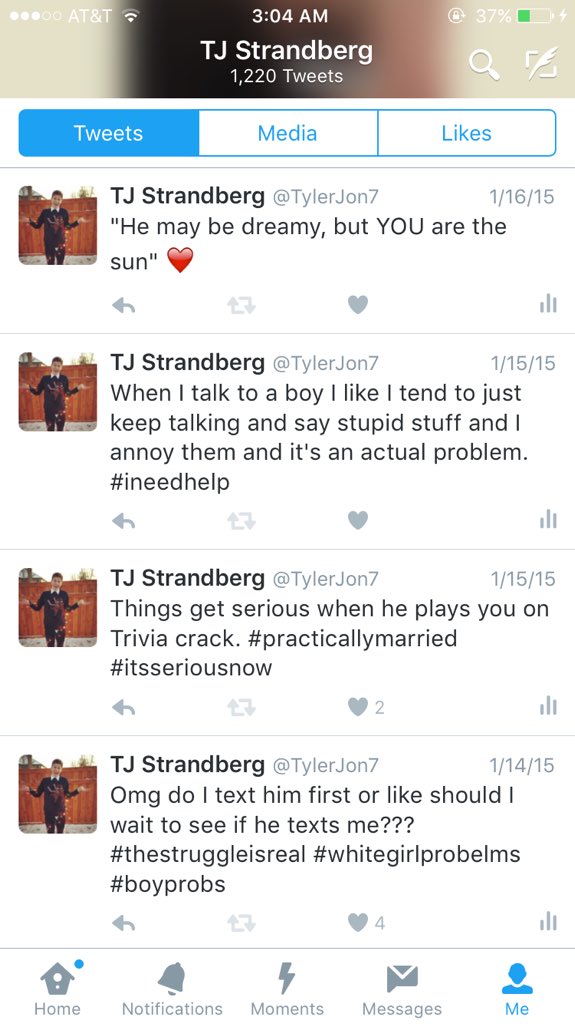 tylerjon7's tweet photo. WHO THE AS FUCK WAS I FLINGING WITH A YEAR AGO?!?!??¿¿!!!!???? #whattheaf https://t.co/0OlMD8T754